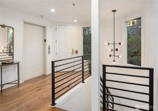 Photo 4 of Condo for sale at 10000 Meydenbauer Way SE #5, Bellevue, WA 98004 | MLS# NWM2592491 | Listing updated on 2026-10-12