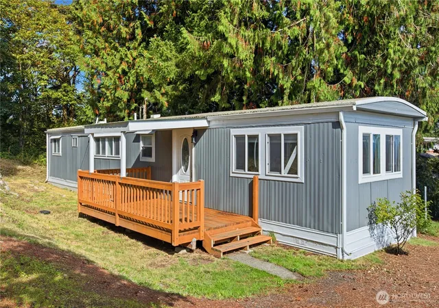 Photo 1 of Manufactured home for sale at 30526 58th Avenue S, Auburn, WA 98001 | MLS# NWM2592500 | Listing updated on 2026-10-15
