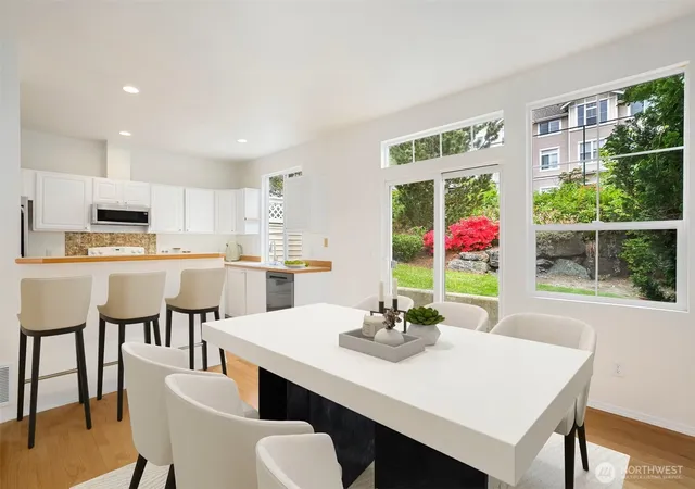 Photo 3 of Townhouse for sale at 5301 164th Avenue SE #7-4, Bellevue, WA 98006 | MLS# NWM2592512 | Listing updated on 2026-10-09