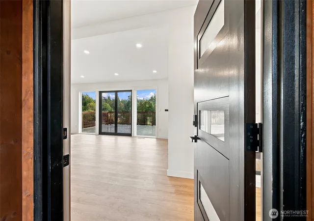 Photo 2 of Single family home for sale at 11224 35th Avenue SW, Seattle, WA 98146 | MLS# NWM2592536 | Listing updated on 2026-10-10