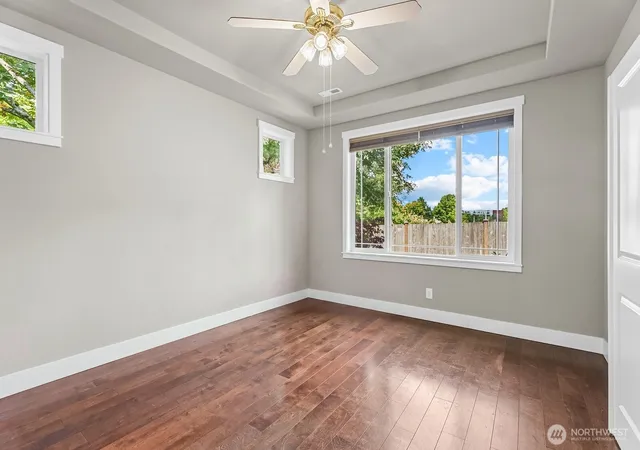 Photo 2 of Single family home for sale at 35703 20th Avenue SW, Federal Way, WA 98023 | MLS# NWM2592550 | Listing updated on 2026-10-09