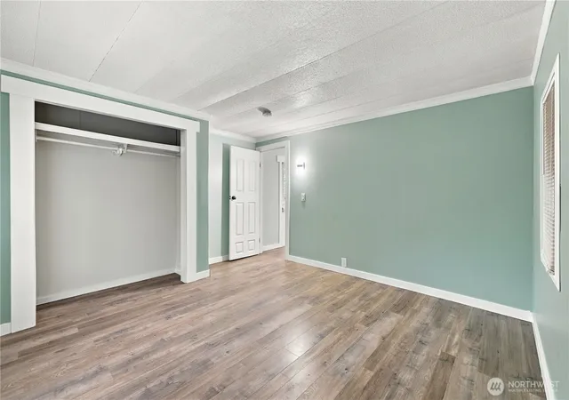 Photo 3 of Manufactured home for sale at 5920 200 Street SW #35, Lynnwood, WA 98036 | MLS# NWM2592553 | Listing updated on 2026-10-10