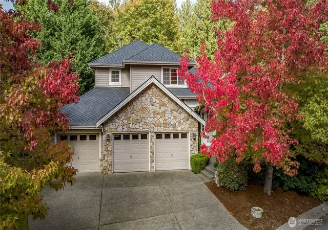 Photo 2 of Single family home for sale at 19618 Ne 44th Place, Sammamish, WA 98074 | MLS# NWM2592565 | Listing updated on 2026-10-10