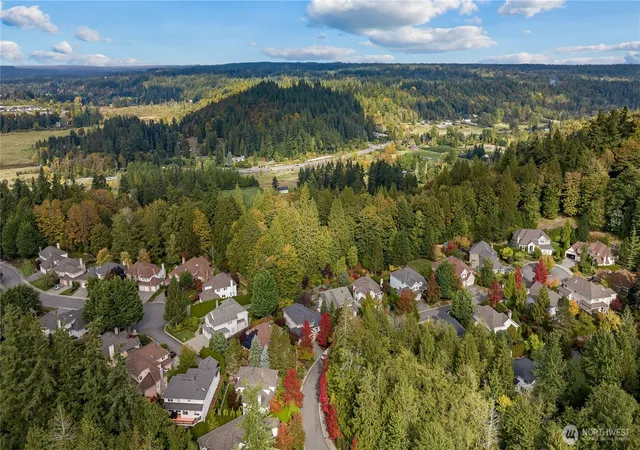 Photo 3 of Single family home for sale at 19618 NE 44th Place, Sammamish, WA 98074 | MLS# NWM2592565 | Listing updated on 2026-10-10