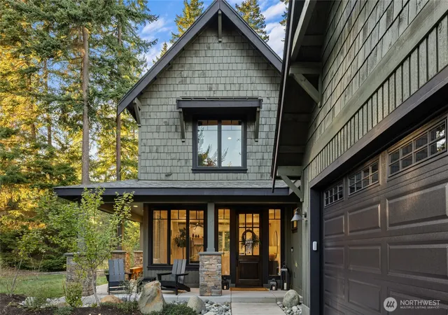 Photo 2 of Single family home for sale at 121 Elk Sedge Ct, Cle Elum, WA 98922 | MLS# NWM2592589 | Listing updated on 2026-10-09