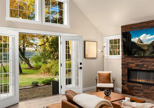 Photo 2 of Single family home for sale at 3118 S 337th Street, Federal Way, WA 98001 | MLS# NWM2592597 | Listing updated on 2026-10-09