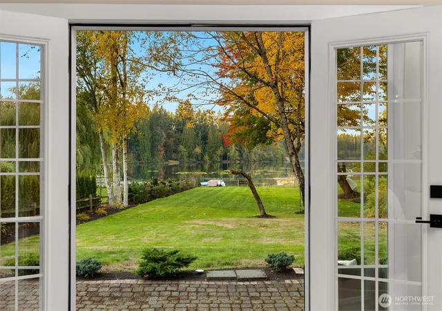 Photo 3 of Single family home for sale at 3118 S 337th Street, Federal Way, WA 98001 | MLS# NWM2592597 | Listing updated on 2026-10-09