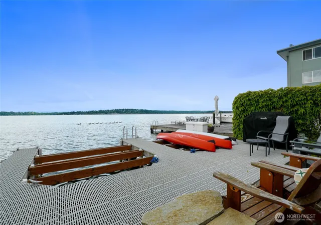 Photo 2 of Townhouse for sale at 506 Lakeside Ave S #W1, Seattle, WA 98144 | MLS# NWM2592602 | Listing updated on 2026-10-09