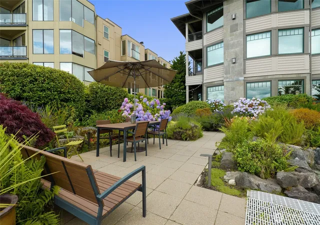 Photo 2 of Townhouse for sale at 506 Lakeside Ave S #W1, Seattle, WA 98144 | MLS# NWM2592602 | Listing updated on 2026-10-09