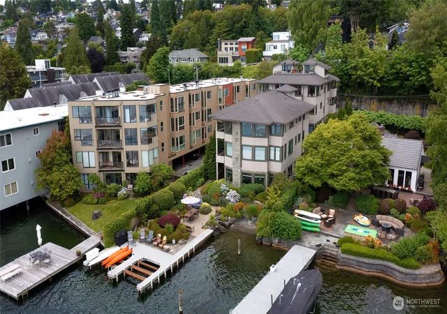 Townhouse for sale at 506 Lakeside Ave S #W1, Seattle, WA 98144 | MLS# NWM2592602