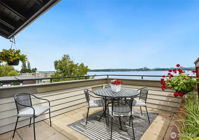Photo 3 of Townhouse for sale at 506 Lakeside Ave S #W1, Seattle, WA 98144 | MLS# NWM2592602 | Listing updated on 2026-10-09