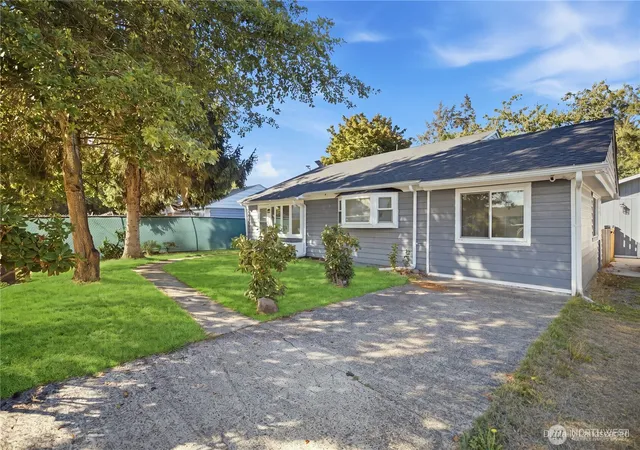 Photo 2 of Single family home for sale at 1305 S 118th Street, Tacoma, WA 98444 | MLS# NWM2592615 | Listing updated on 2026-10-10