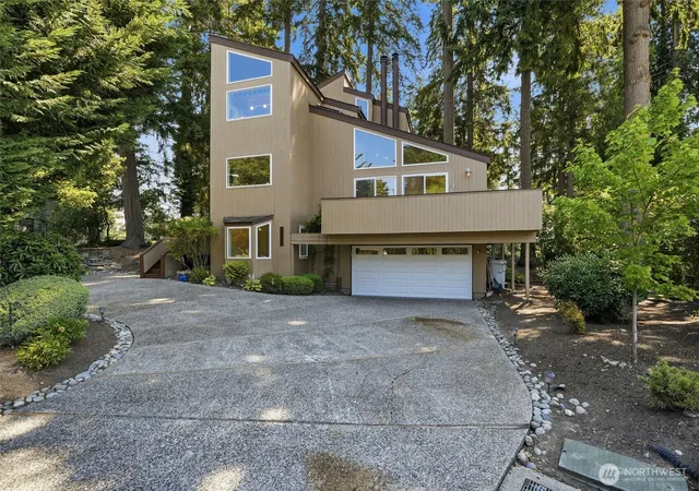 Single family home for sale at 24322 135th Avenue SE, Kent, WA 98042 | MLS# NWM2592616
