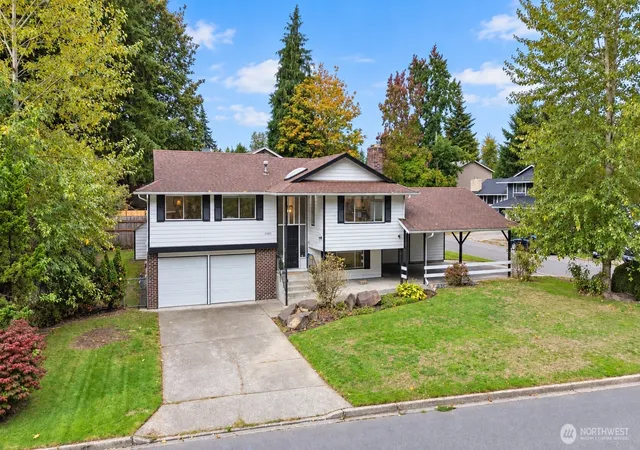 Photo 1 of Single family home for sale at 21405 124th Avenue SE, Kent, WA 98031 | MLS# NWM2592619 | Listing updated on 2026-10-15