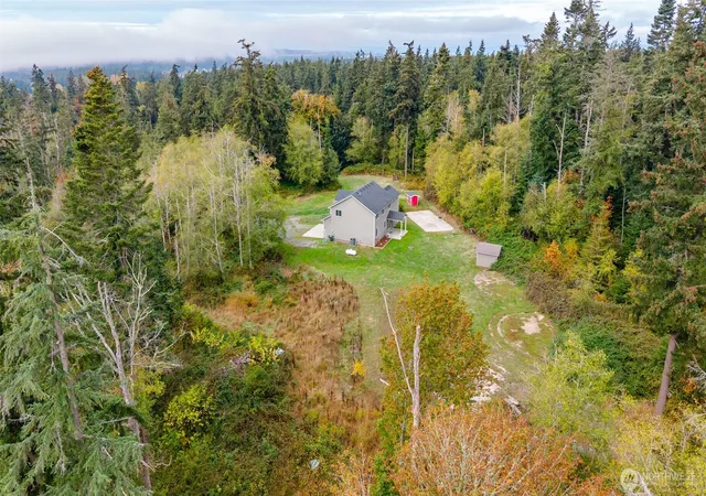 Photo 3 of Single family home for sale at 3302 Taylor Rd, Oak Harbor, WA 98277 | MLS# NWM2592623 | Listing updated on 2026-10-09