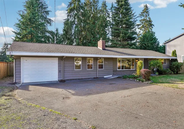Photo 2 of Single family home for sale at 208 116th Place Se, Everett, WA 98208 | MLS# NWM2592664 | Listing updated on 2026-10-23