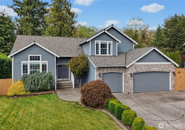 Single family home for sale at 10910 238th Avenue Ct E, Buckley, WA 98321 | MLS# NWM2592668