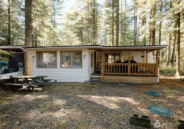 Manufactured home for sale at 49 2 Wilderness Way, Deming, WA 98244 | MLS# NWM2592687