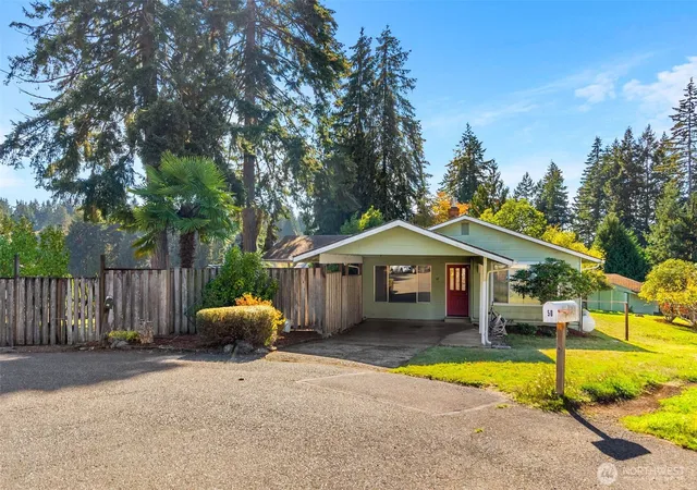 Photo 4 of Single family home for sale at 60 SE Holly Pl, Shelton, WA 98584 | MLS# NWM2592690 | Listing updated on 2026-10-09