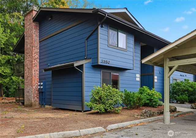 Photo 3 of Condo for sale at 3580 Narrows View Ln NE #101, Bremerton, WA 98310 | MLS# NWM2592707 | Listing updated on 2026-10-15