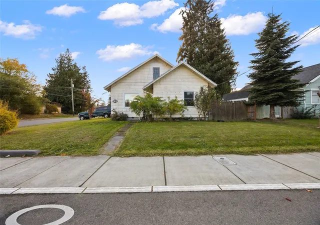 Photo 1 of Single family home for sale at 102 S 64th Street, Tacoma, WA 98408 | MLS# NWM2592709 | Listing updated on 2026-10-29