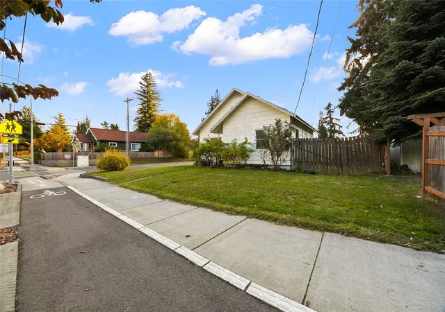 Photo 3 of Single family home for sale at 102 S 64th Street, Tacoma, WA 98408 | MLS# NWM2592709 | Listing updated on 2026-10-29