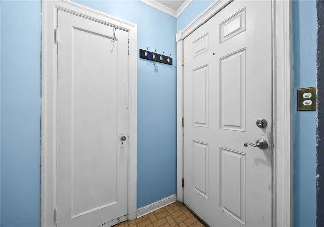 Photo 4 of Single family home for sale at 102 S 64th Street, Tacoma, WA 98408 | MLS# NWM2592709 | Listing updated on 2026-10-29