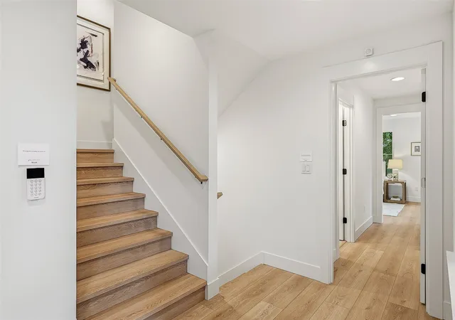 Photo 4 of Townhouse for sale at 1216 NE B 103rd St, Seattle, WA 98125 | MLS# NWM2592710 | Listing updated on 2026-10-16