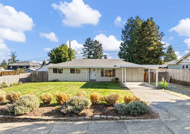 Photo 1 of Single family home for sale at 5031 N Bristol St, Tacoma, WA 98407 | MLS# NWM2592717 | Listing updated on 2026-10-22