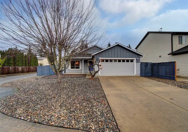 Single family home for sale at 16010 NE 79th Circle, Vancouver, WA 98682 | MLS# NWM2592719