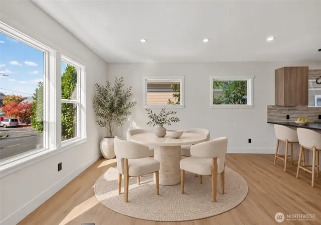 Photo 3 of Multi family home for sale at 5520 Brooklyn Ave NE, Seattle, WA 98105 | MLS# NWM2592720 | Listing updated on 2026-10-09