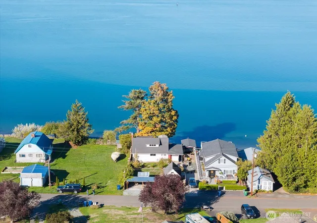 Photo 1 of Single family home for sale at 19008 Soundview Dr NW, Stanwood, WA 98292 | MLS# NWM2592726 | Listing updated on 2026-10-20