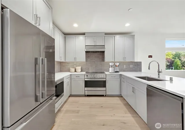 Photo 2 of Townhouse for sale at 1411 N 48th Street #A, Seattle, WA 98103 | MLS# NWM2592729 | Listing updated on 2026-10-09