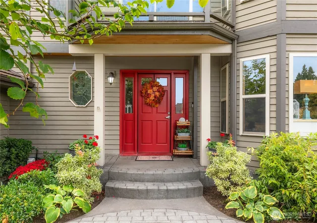 Photo 1 of Single family home for sale at 2235 Squak Mountain Loop SW, Issaquah, WA 98027 | MLS# NWM2592741 | Listing updated on 2026-10-16
