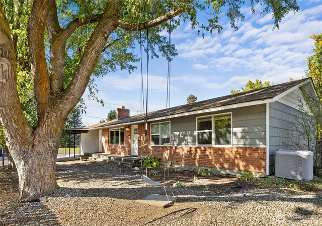 Photo 2 of Single family home for sale at 1312 N Brick Rd, Ellensburg, WA 98926 | MLS# NWM2592761 | Listing updated on 2026-10-14
