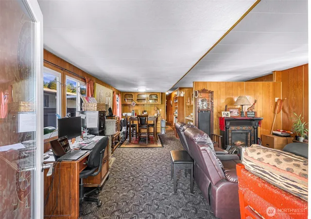 Photo 3 of Manufactured home for sale at 1200 Lincoln St #131, Bellingham, WA 98229 | MLS# NWM2592765 | Listing updated on 2026-10-15