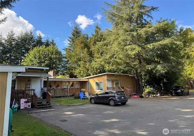 Photo 2 of Multi family home for sale at 4004 Wiggins Rd Se, Olympia, WA 98501 | MLS# NWM2592785 | Listing updated on 2026-10-12