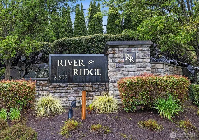 Photo 2 of Condo for sale at 21507 42nd Avenue S #E2, Sea Tac, WA 98198 | MLS# NWM2592787 | Listing updated on 2026-10-19
