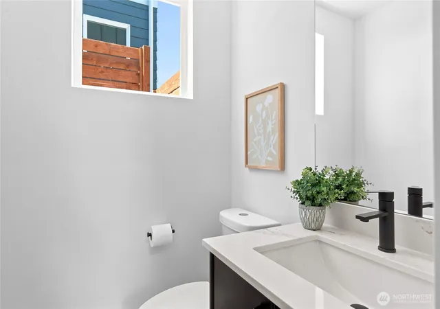 Photo 2 of Single family home for sale at 10706 Linden Ave N, Seattle, WA 98133 | MLS# NWM2592793 | Listing updated on 2026-10-09