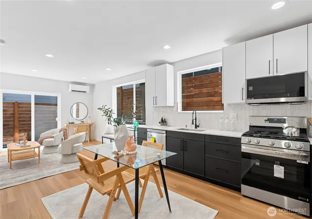 Photo 3 of Single family home for sale at 10706 Linden Ave N, Seattle, WA 98133 | MLS# NWM2592793 | Listing updated on 2026-10-09