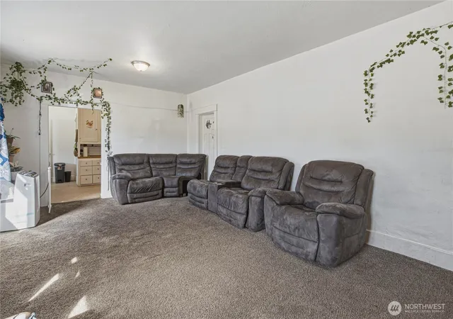Photo 3 of Multi family home for sale at 613  615 Alaska St, Wenatchee, WA 98801 | MLS# NWM2592821 | Listing updated on 2026-10-14