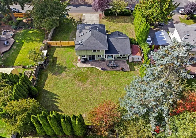 Photo 3 of Single family home for sale at 11627 207th Avenue E, Bonney Lake, WA 98391 | MLS# NWM2592823 | Listing updated on 2026-10-09