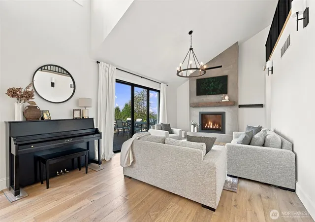 Photo 2 of Single family home for sale at 31611 108th Avenue SE, Auburn, WA 98092 | MLS# NWM2592826 | Listing updated on 2026-10-09
