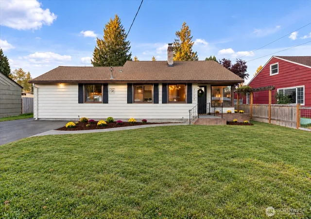 Single family home for sale at 2134 N 193rd Street, Shoreline, WA 98133 | MLS# NWM2592827