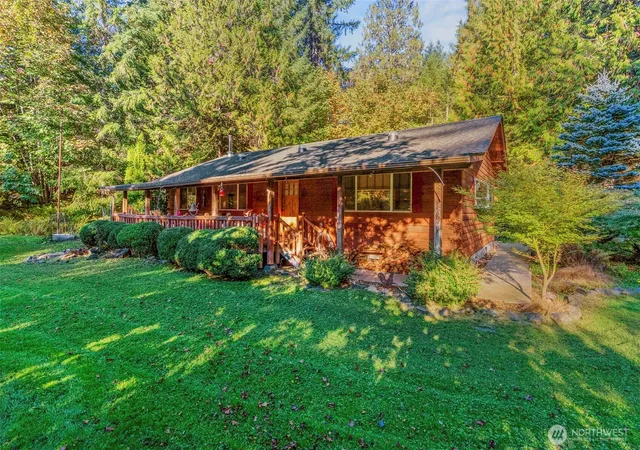 Single family home for sale at 5424 Rose Valley Rd, Kelso, WA 98626 | MLS# NWM2592835
