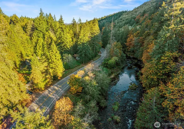 Photo 4 of Single family home for sale at 5424 Rose Valley Rd, Kelso, WA 98626 | MLS# NWM2592835 | Listing updated on 2026-10-09