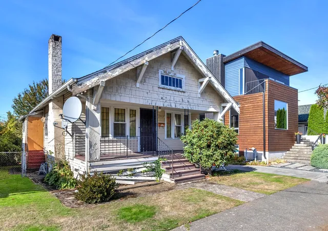 Photo 1 of Townhouse for sale at 2921 14th Avenue S, Seattle, WA 98144 | MLS# NWM2592844 | Listing updated on 2026-10-28