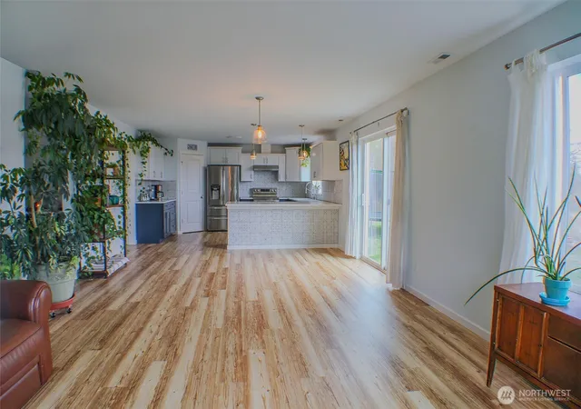 Photo 3 of Single family home for sale at 2610 Sheridan St, Port Townsend, WA 98368 | MLS# NWM2592849 | Listing updated on 2026-10-10