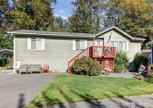 Photo 2 of Manufactured home for sale at 17225 114th Place Ne, Granite Falls, WA 98252 | MLS# NWM2592861 | Listing updated on 2026-10-13