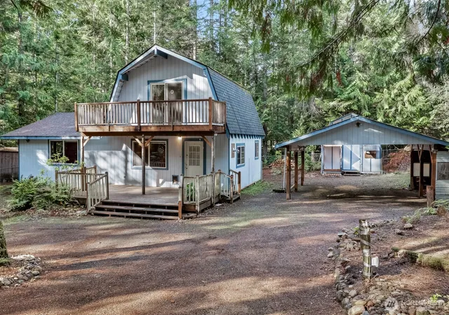 Single family home for sale at 351 N Mount Jupiter Dr, Hoodsport, WA 98548 | MLS# NWM2592868